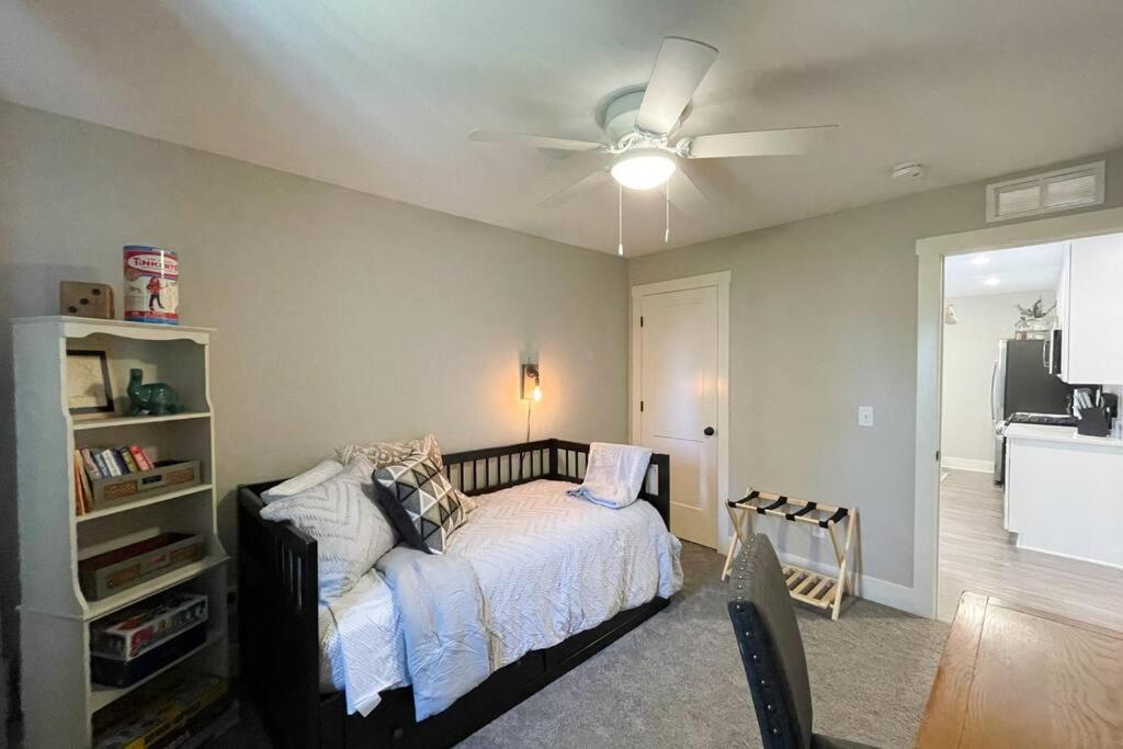New Beautiful 3 Bedroom Condo In Bettendorf Exterior photo